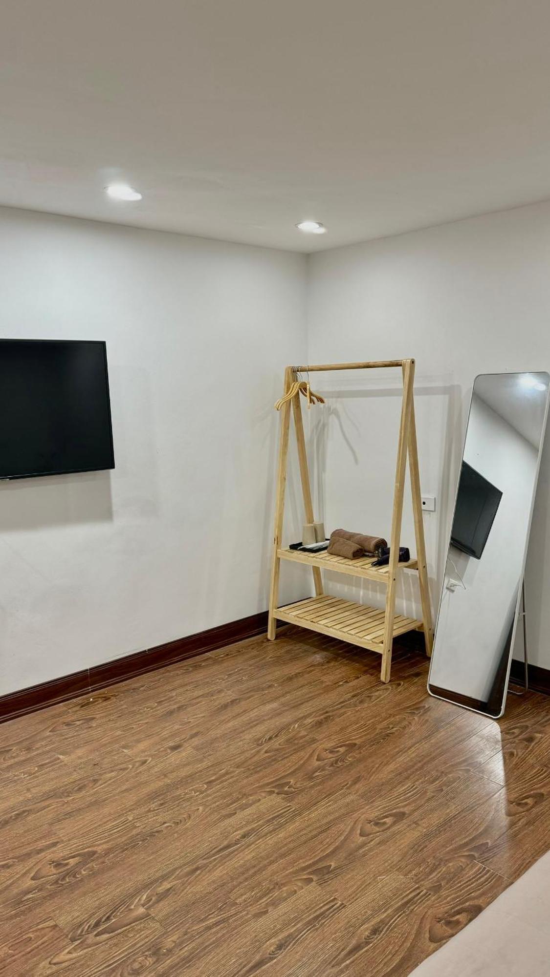 Ferienwohnung Bom House - Zxz Hanoi Exterior foto